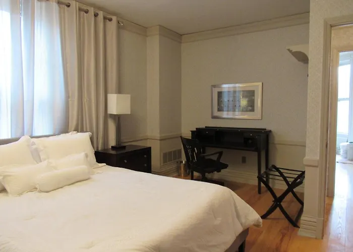 Washington Park Inn